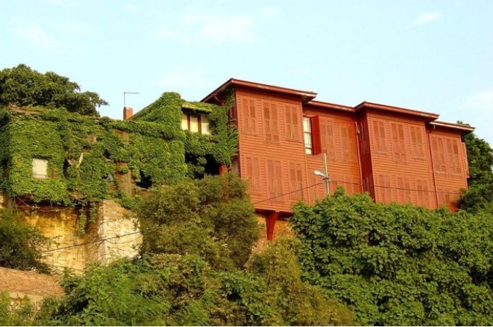 Restorasyon – Üsküdar Çürüksu Yalısı